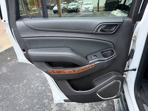 Used 2017 Chevrolet Tahoe Premier image 16