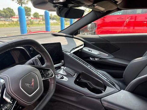 Used 2025 Chevrolet Corvette Stingray Coupe w/ Z51 Performance Package RWD image 6