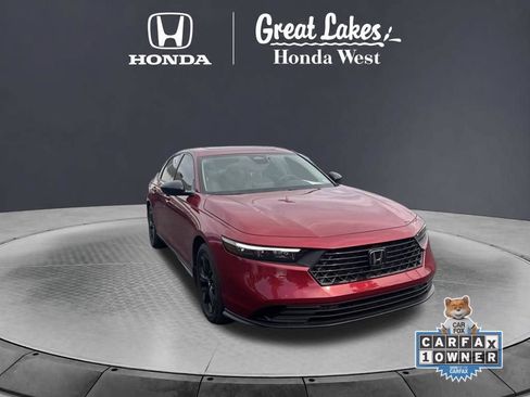 Certified 2025 Honda Accord SE image 4