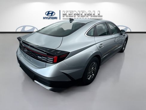 New 2026 Hyundai Sonata SE FWD image 6