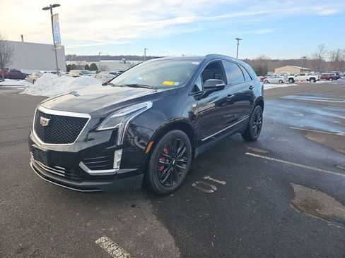 Certified 2023 Cadillac XT5 Sportv image 3