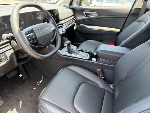New 2026 Kia Sportage EX w/ EX Panorama Roof Package FWD image 18