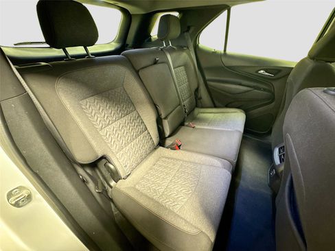 Used 2024 Chevrolet Equinox LT image 26