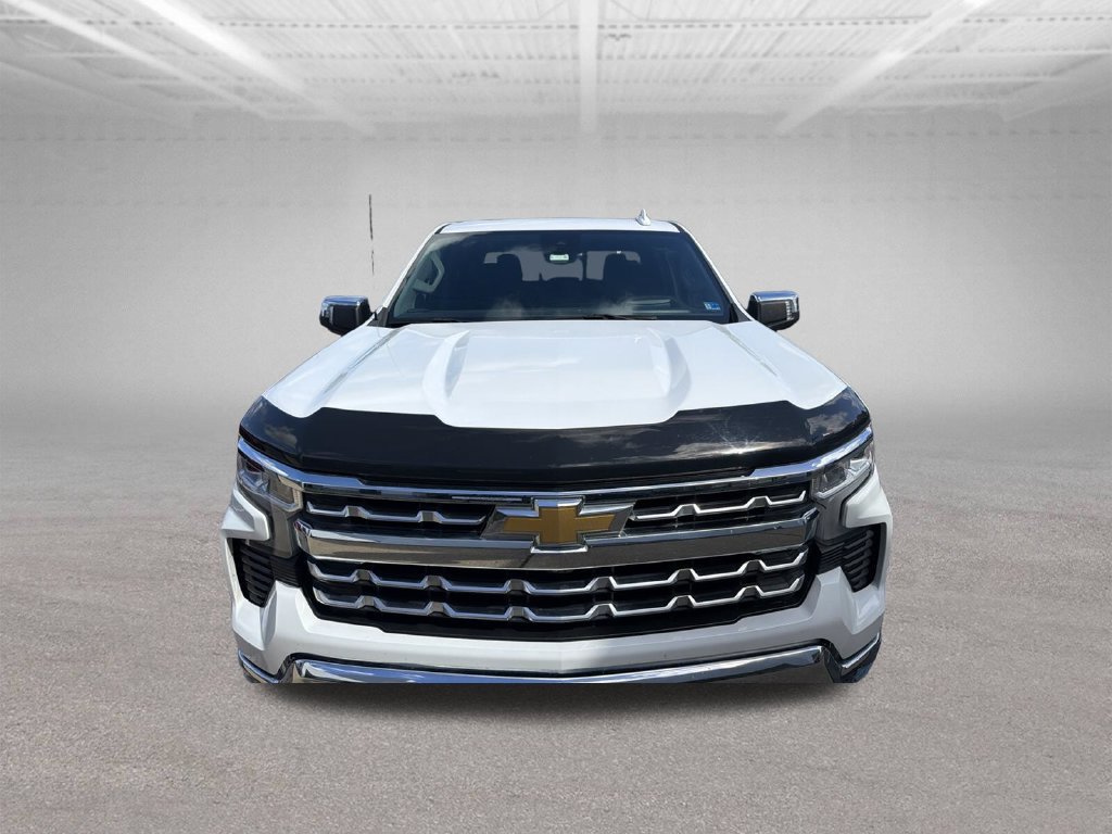 Used 2024 Chevrolet Silverado 1500 LTZ w/ Technology Package AWD/4WD image 19