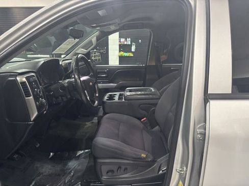 Used 2018 Chevrolet Silverado 1500 LT w/ All Star Edition image 10