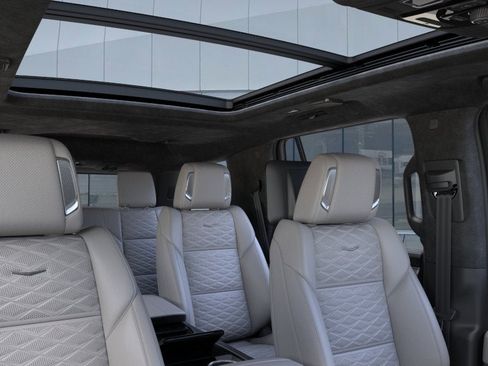 New 2026 Cadillac Escalade V AWD/4WD image 24