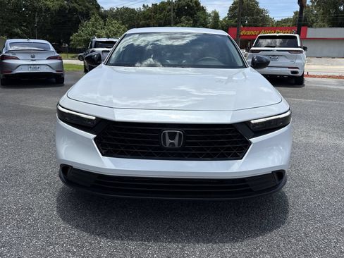 Used 2025 Honda Accord LX image 8