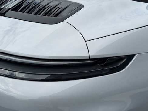 Certified 2026 Porsche 911 Carrera RWD image 13
