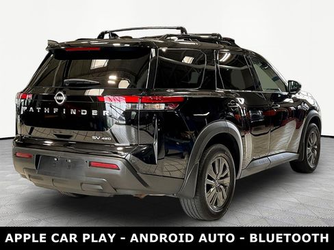 Used 2022 Nissan Pathfinder SV AWD/4WD image 6