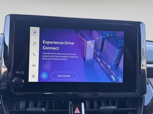 Used 2026 Toyota Corolla Cross LE image 34