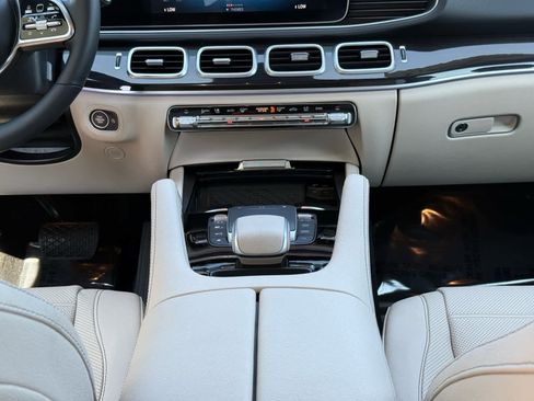 Certified 2023 Mercedes-Benz GLE 350 4MATIC w/ Premium Package image 13