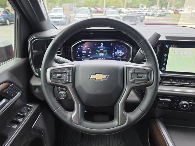 Used 2025 Chevrolet Silverado 2500 High Country w/ Technology Package AWD/4WD image 17