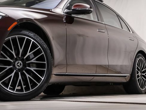 Certified 2023 Mercedes-Benz S 580 4MATIC Sedan image 19