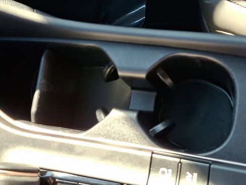 Used 2023 Toyota Crown XLE image 26