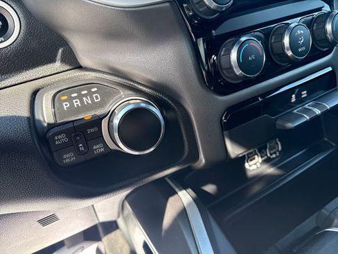 Used 2021 RAM 1500 Big Horn image 30