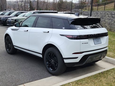 New 2026 Land Rover Range Rover Evoque S image 12