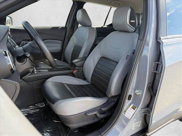 Used 2021 Nissan Kicks SR w/ SR Premium Package FWD image 9