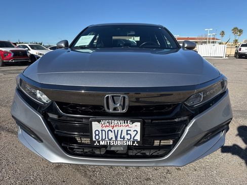 Used 2018 Honda Accord Sport image 2