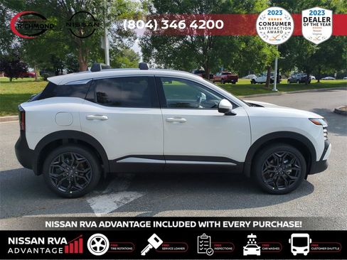 New 2025 Nissan Kicks SR image 4