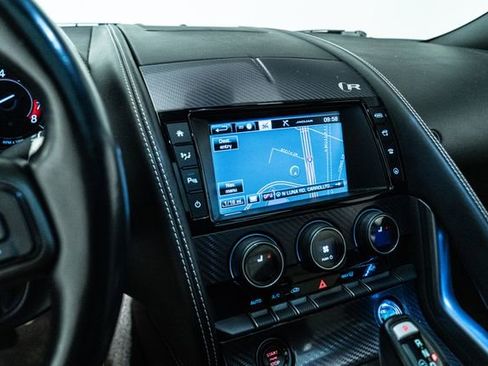 Used 2016 Jaguar F-TYPE R image 24