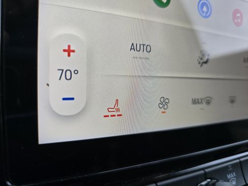 Used 2024 Ford Ranger XLT w/ Technology Package image 29