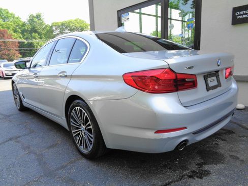 Used 2018 BMW 530i xDrive AWD/4WD image 7