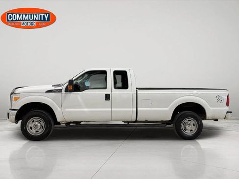Used 2015 Ford F250 XL w/ Power Equipment Group image 2