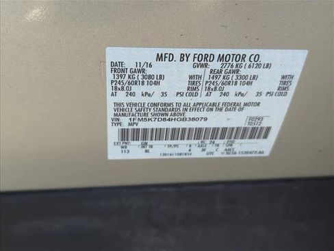 Used 2017 Ford Explorer XLT w/ Equipment Group 201A image 25