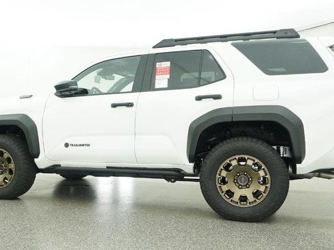 New 2026 Toyota 4Runner Trailhunter AWD/4WD image 5