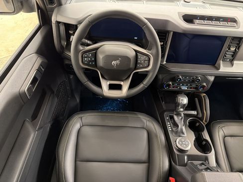 New 2026 Ford Bronco Badlands AWD/4WD image 25