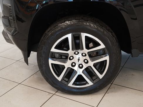Used 2023 Chevrolet Colorado Z71 w/ Z71 Convenience Package 2 AWD/4WD image 19