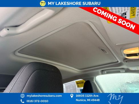 Used 2025 Subaru Crosstrek 2.0i Premium image 16