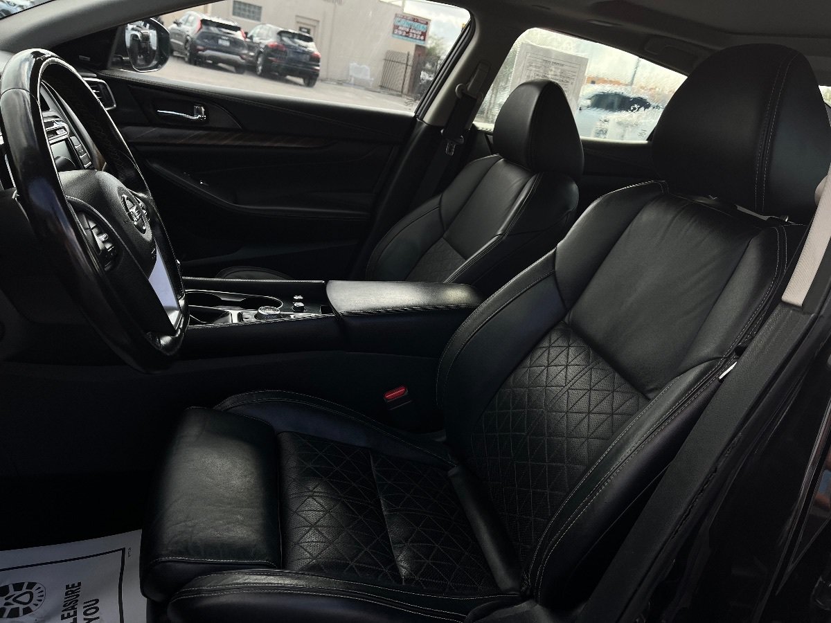 Used 2017 Nissan Maxima Platinum FWD image 28