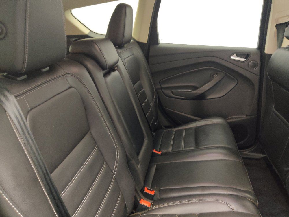Used 2017 Ford Escape Titanium FWD image 19
