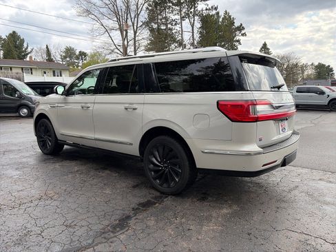 Used 2021 Lincoln Navigator L Reserve AWD/4WD image 4