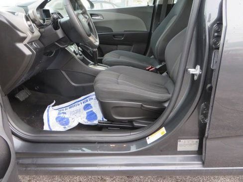 Used 2016 Chevrolet Sonic LT image 13