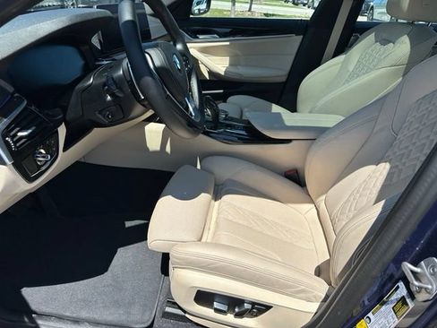 Used 2023 BMW 530i xDrive w/ Convenience Package AWD/4WD image 17