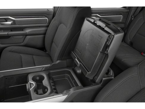 Used 2024 RAM 1500 Laramie AWD/4WD image 9