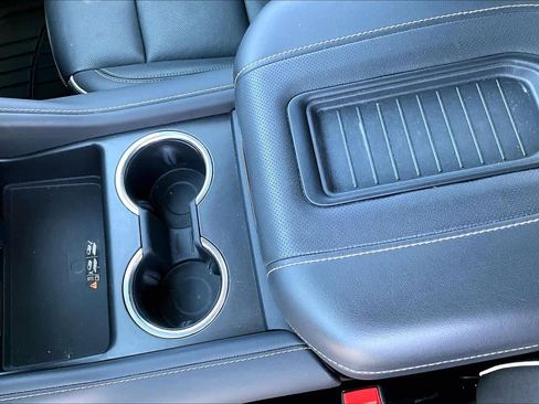 Used 2023 Chevrolet Tahoe Premier w/ Advanced Technology Package AWD/4WD image 16