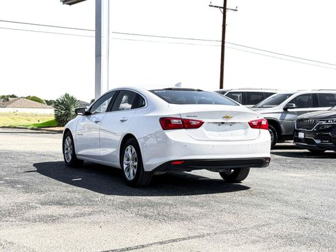 Used 2024 Chevrolet Malibu LT FWD image 12