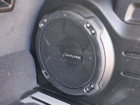 Used 2021 Jeep Wrangler Unlimited Rubicon 4xe w/ Steel Bumper Group image 29