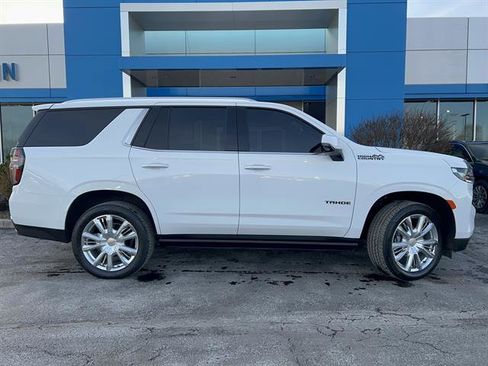 Used 2023 Chevrolet Tahoe High Country image 8