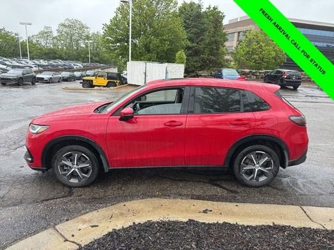 Used 2024 Honda HR-V EX-L image 2