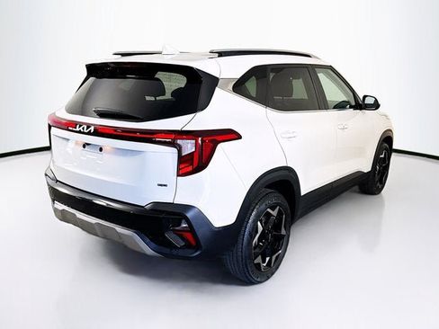 Certified 2024 Kia Seltos EX AWD/4WD image 5