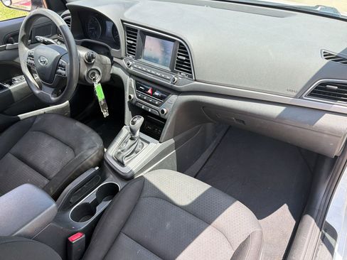 Used 2018 Hyundai Elantra SEL FWD image 27