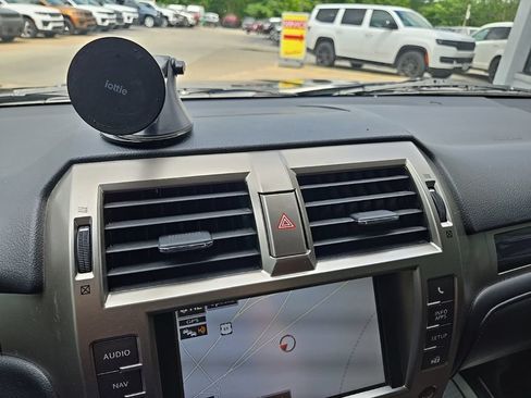 Used 2020 Lexus GX 460 Premium w/ Premium Package AWD/4WD image 55