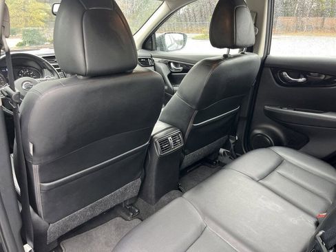 Certified 2022 Nissan Rogue Sport SL w/ Premium Package image 20