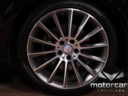 Used 2016 Mercedes-Benz CLS 400 4MATIC w/ Premium 2 Package image 23