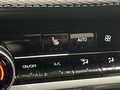 New 2026 Chevrolet Equinox LT w/ Convenience Package II image 13