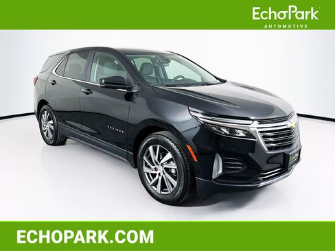 Used 2024 Chevrolet Equinox LT image 1